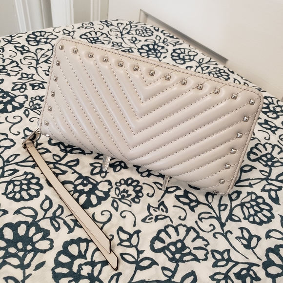 Rebecca Minkoff Light Grey Leather Silvertone Studded Zip Close Accordian Wallet - Picture 1 of 11